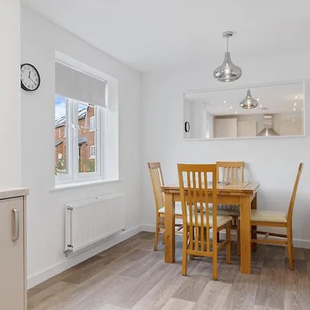 Pass The Keys Gorgeous 1 Bed New-build In